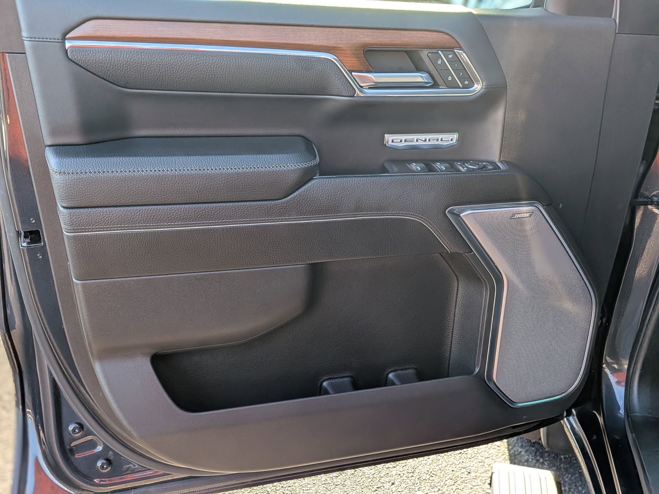 Certified 2023 GMC Sierra 1500 Denali image 14