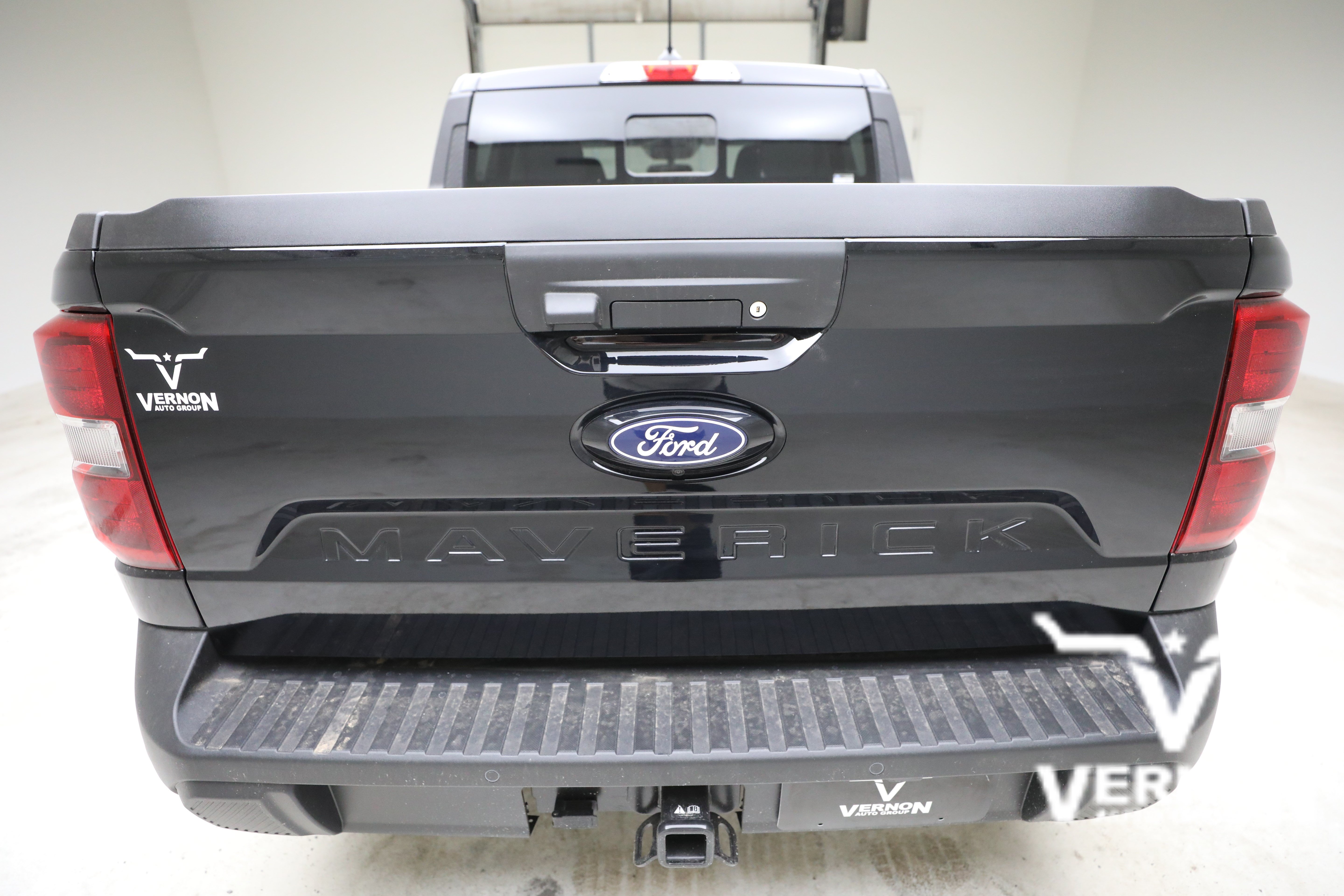 New 2026 Ford Maverick Lariat w/ Black Appearance Package AWD/4WD image 4