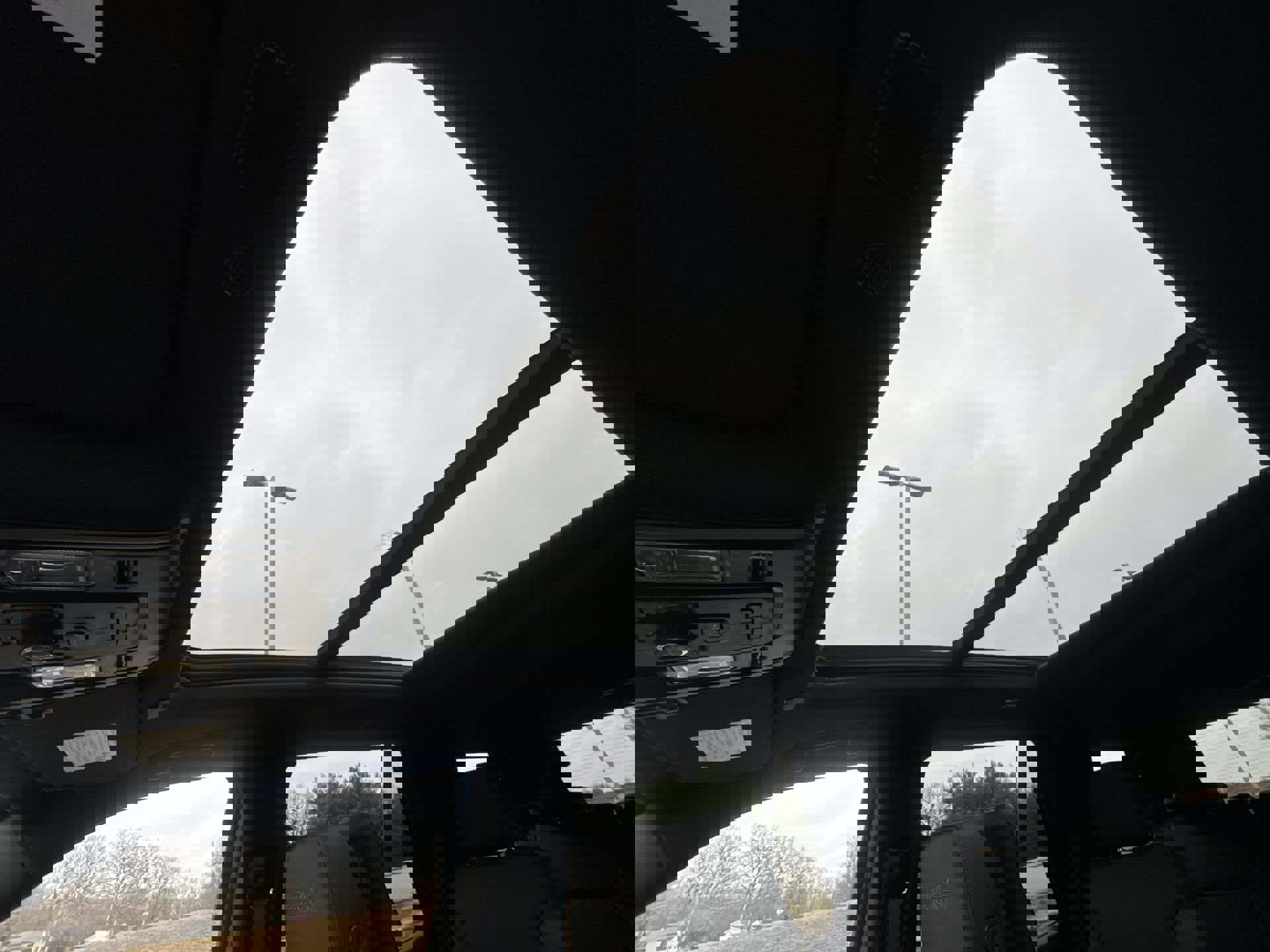 Used 2024 Chevrolet Tahoe High Country w/ Advanced Technology Package image 21