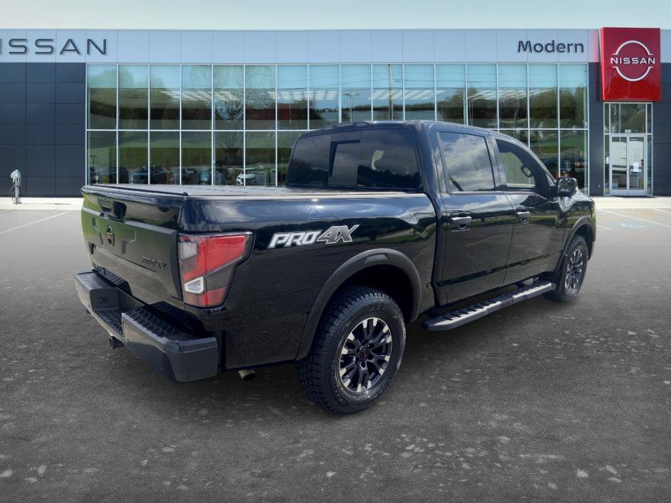 Used 2021 Nissan Titan PRO-4X w/ Pro-4x Convenience Package AWD/4WD image 5