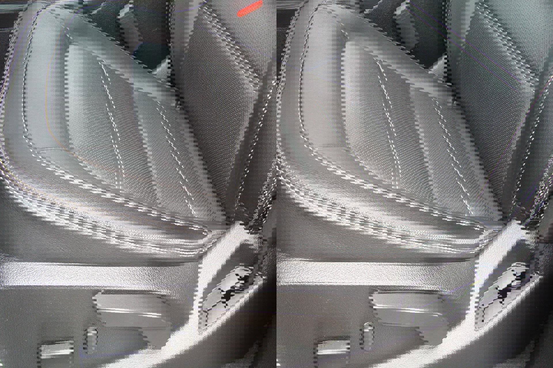 Certified 2022 GMC Canyon Denali image 28