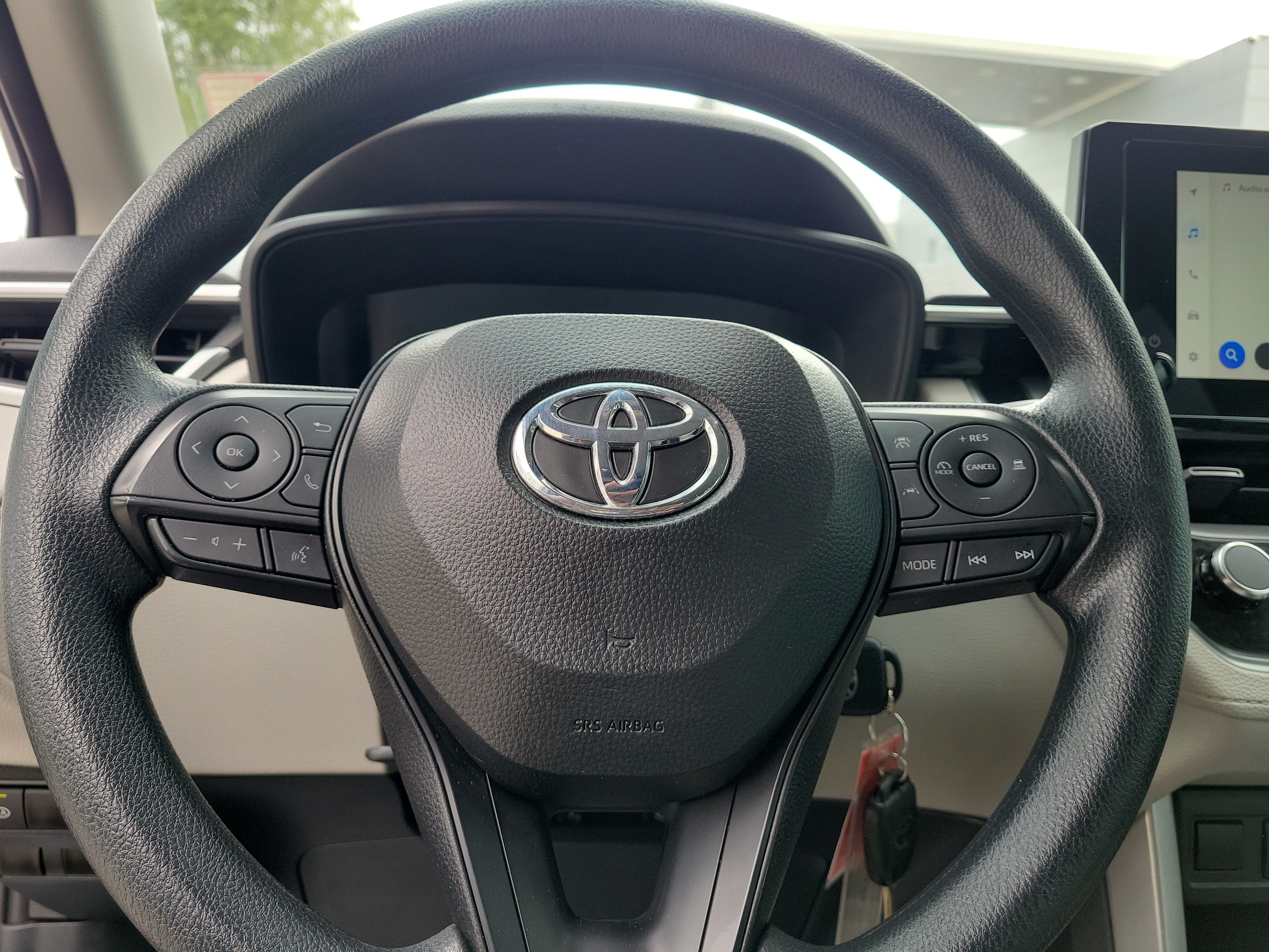 Used 2024 Toyota Corolla Cross L FWD image 23