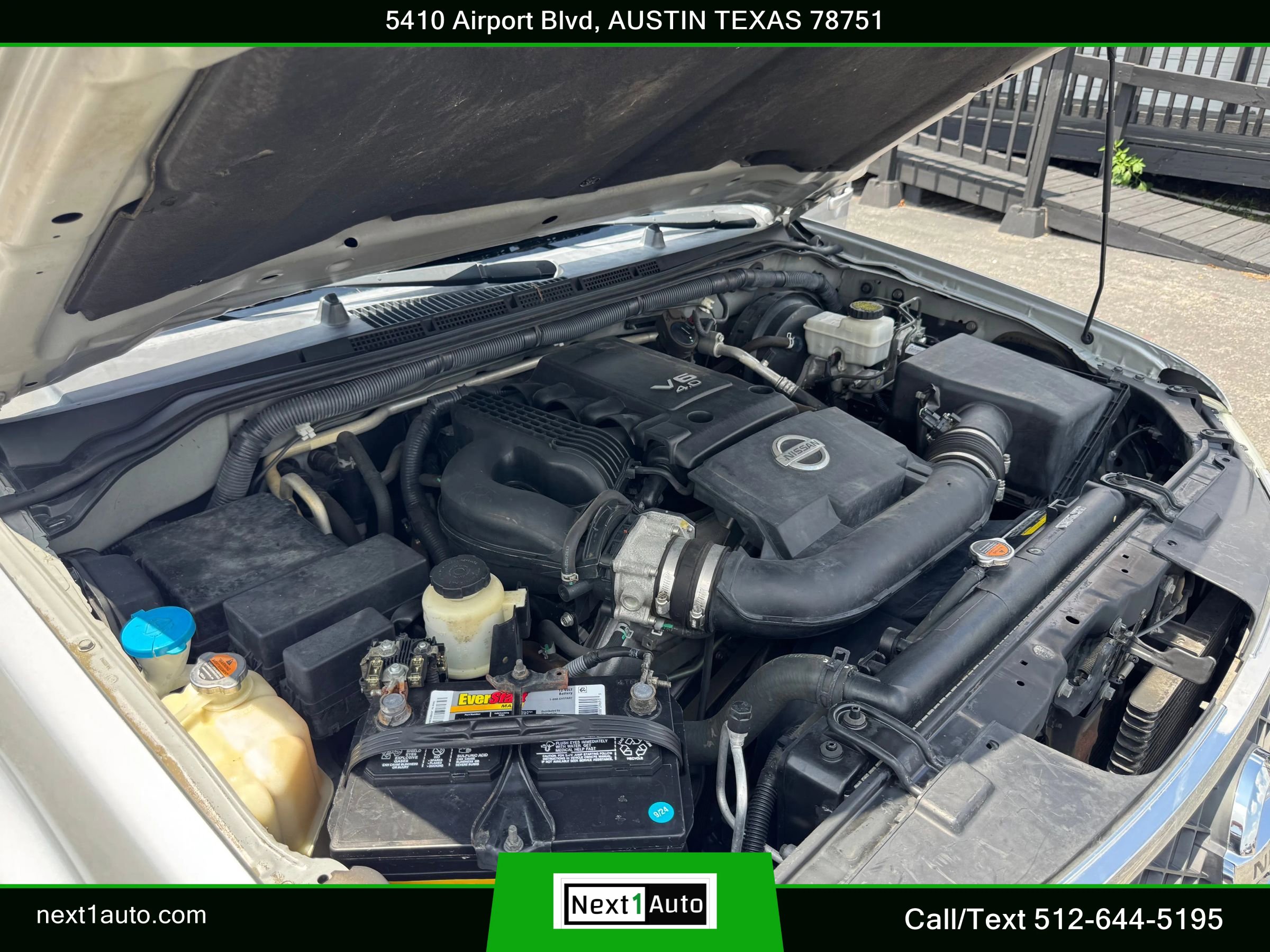 Used 2012 Nissan Pathfinder LE AWD/4WD image 35