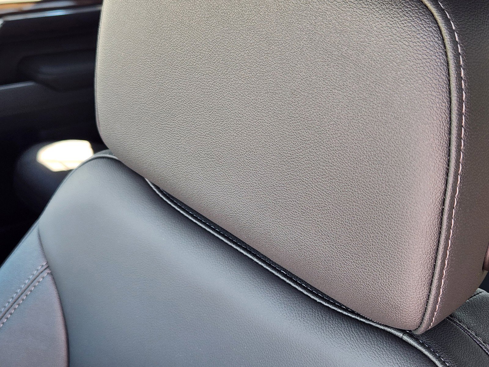 New 2026 Chevrolet Silverado 1500 LT Trail Boss w/ Convenience Package II image 11