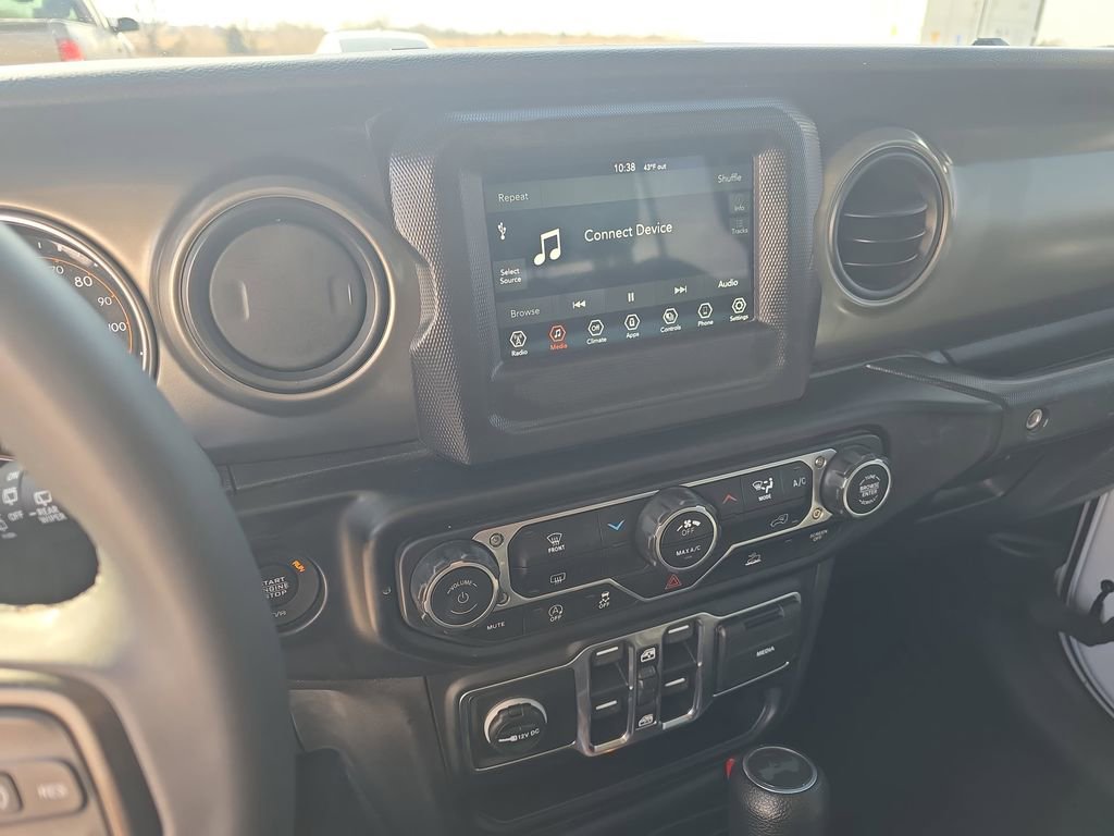 Used 2023 Jeep Wrangler Sport S image 21