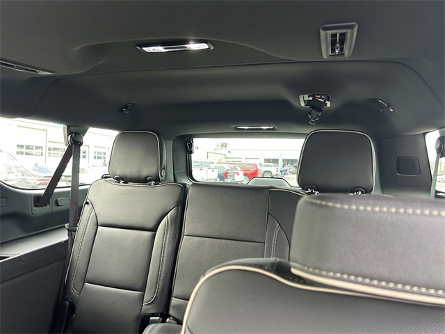 New 2026 Chevrolet Suburban Premier image 13