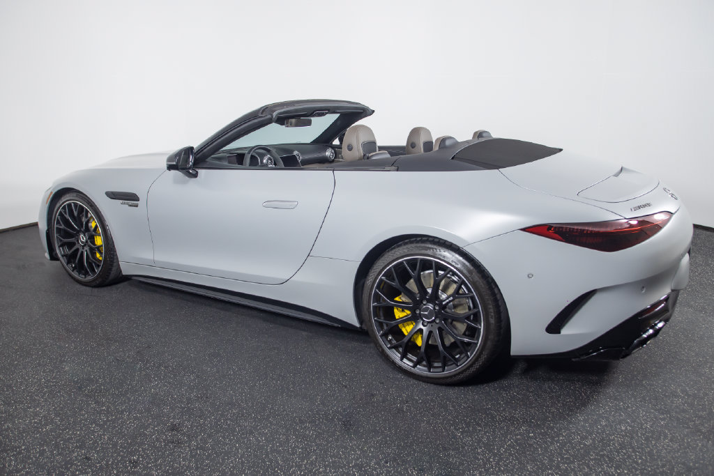 Used 2022 Mercedes-Benz SL 63 AMG 4MATIC image 14