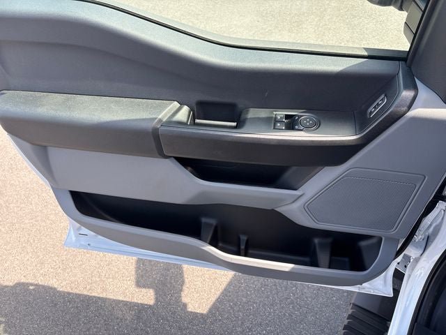 New 2026 Ford F550 4x4 Regular Cab Super Duty image 14