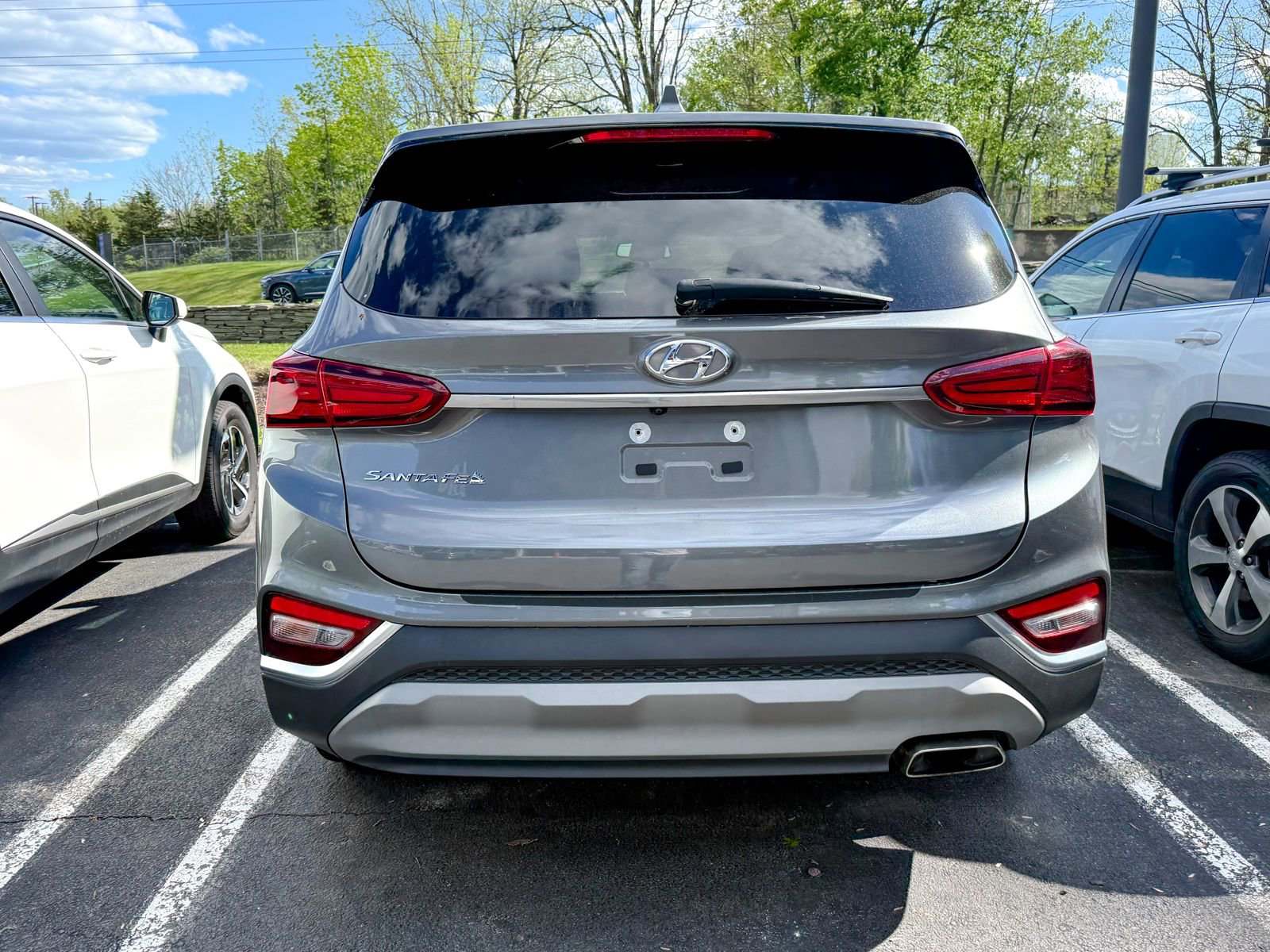 Used 2019 Hyundai Santa Fe SEL FWD image 5