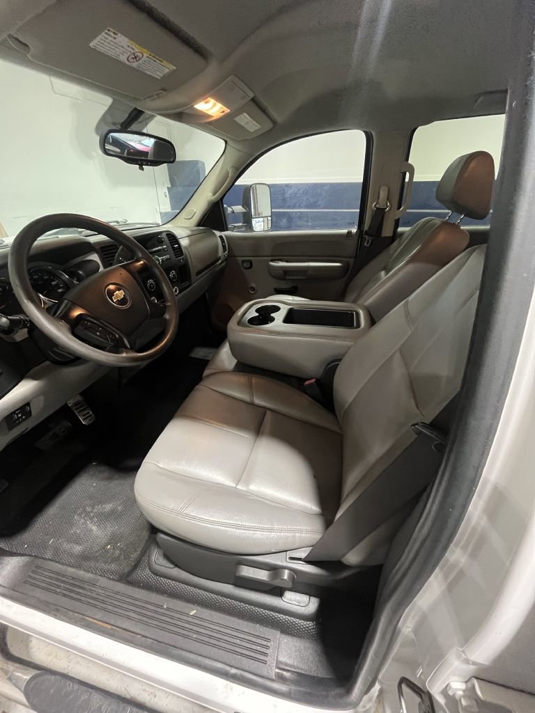 Used 2008 Chevrolet Silverado 2500 W/T RWD image 5