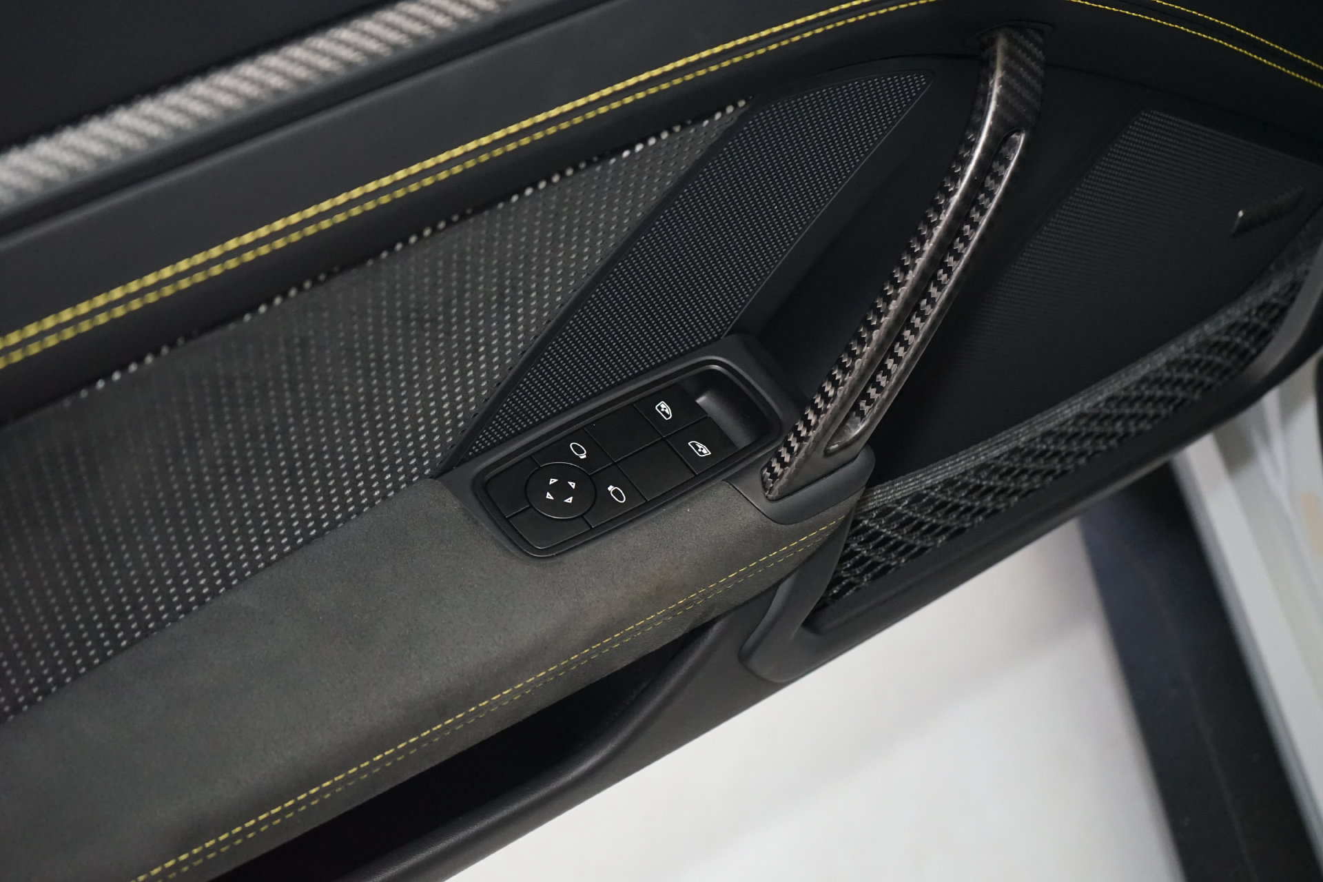 Used 2024 Porsche 911 GT3 RS RWD image 27