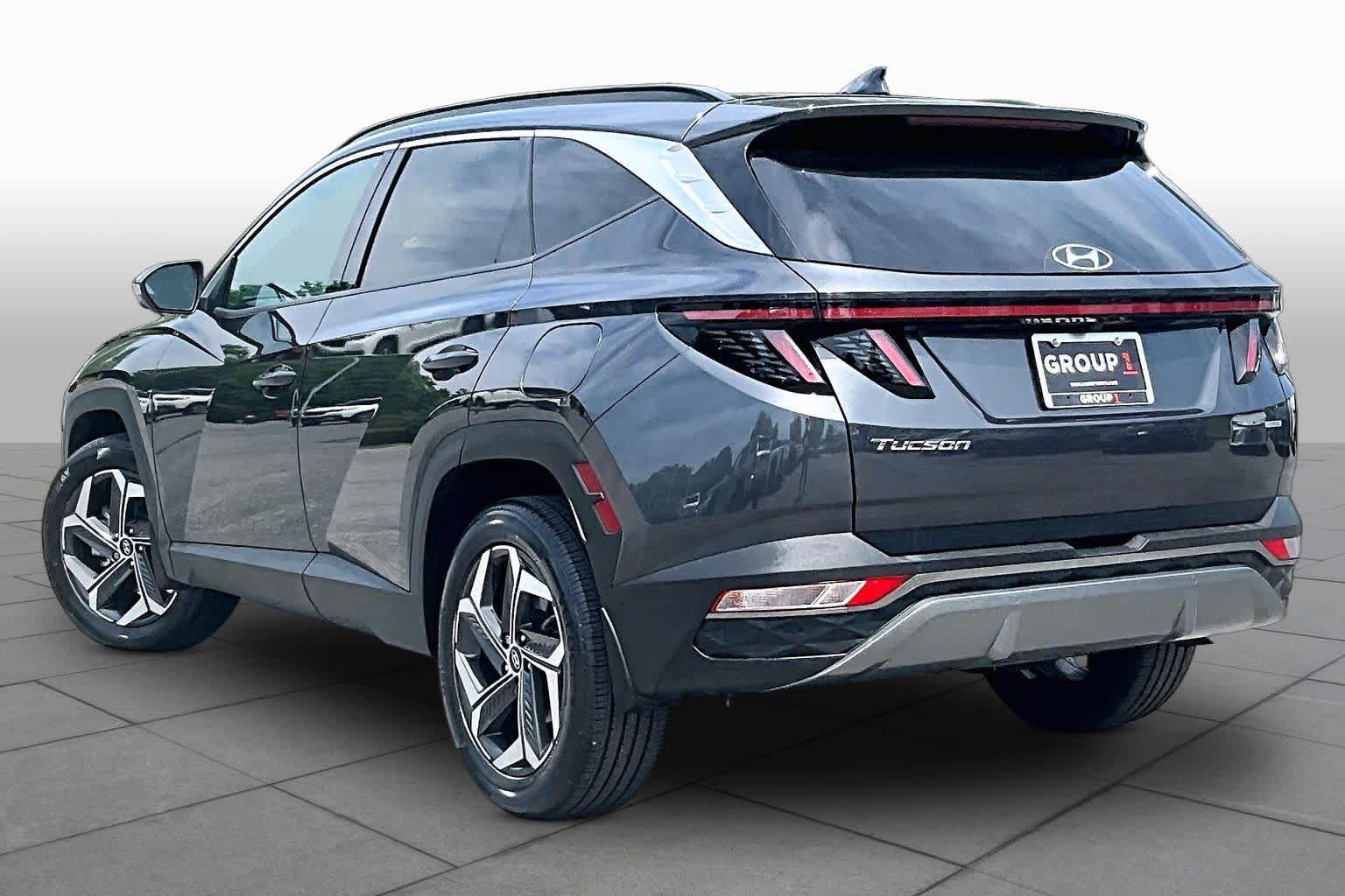 Used 2022 Hyundai Tucson Limited w/ Winter Package AWD/4WD image 12