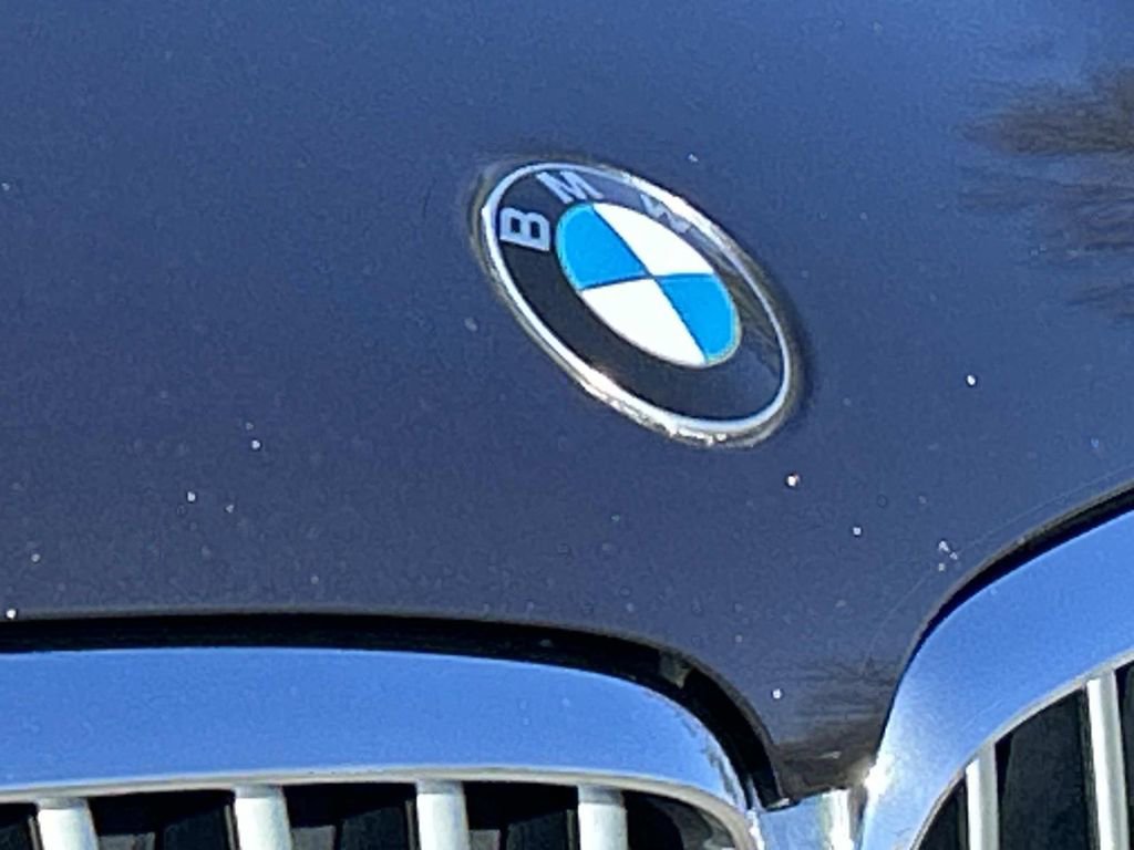 Used 2022 BMW X5 sDrive40i w/ Premium Package image 11