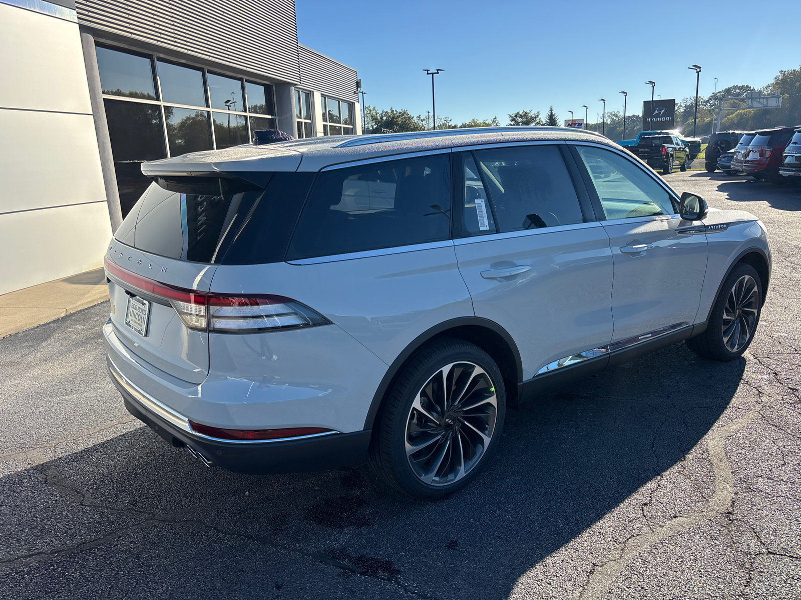 New 2027 Lincoln Aviator Reserve AWD/4WD image 7