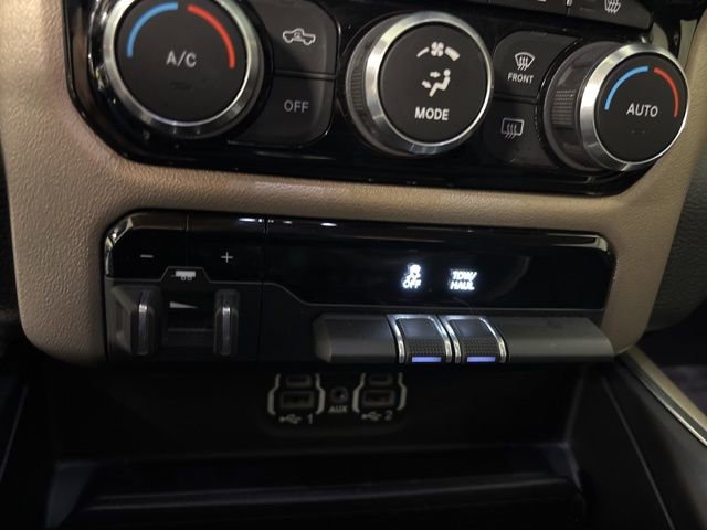 Used 2020 RAM 1500 Laramie image 30