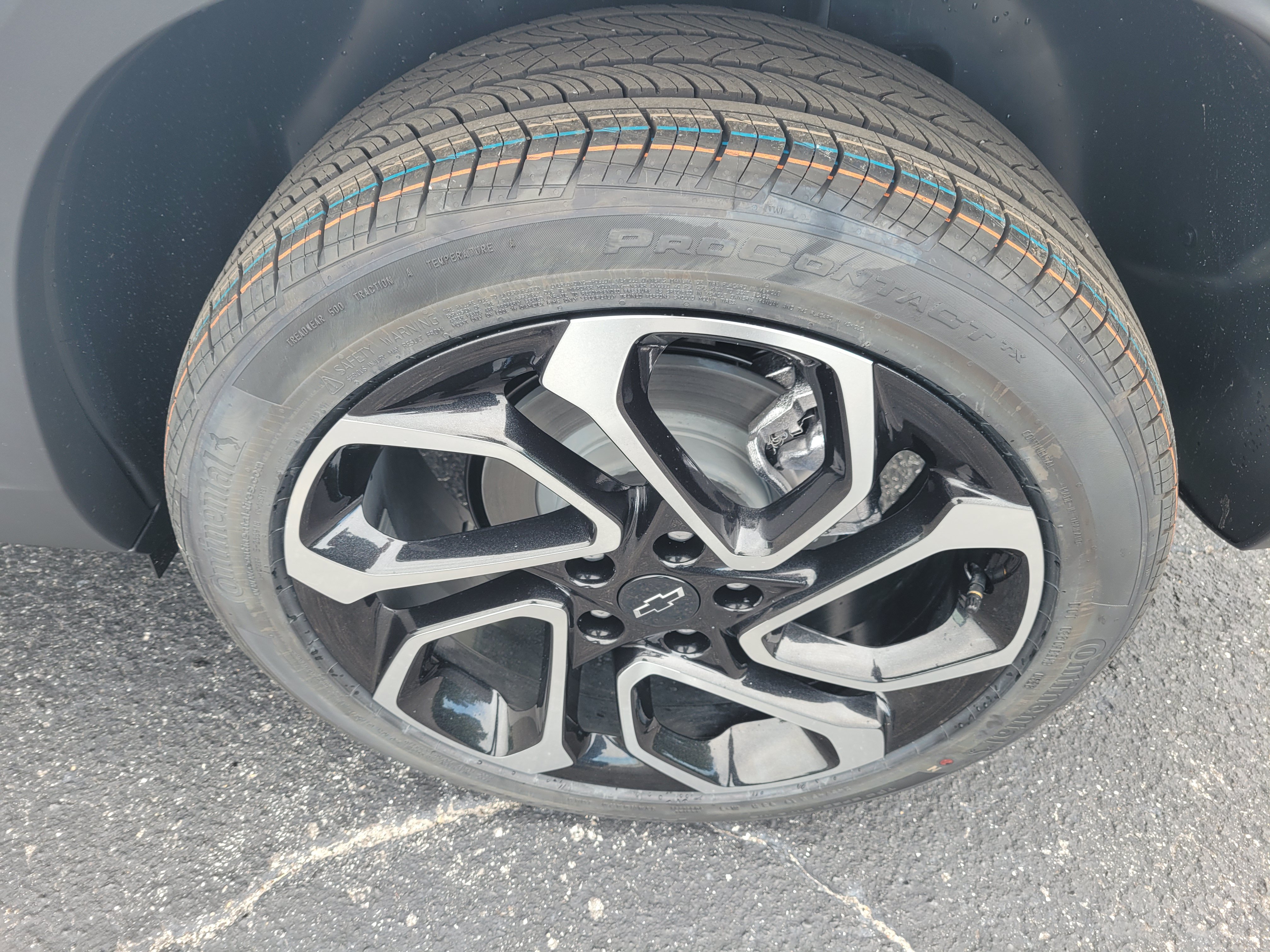 New 2026 Chevrolet Trax RS w/ Driver Confidence Package FWD image 30