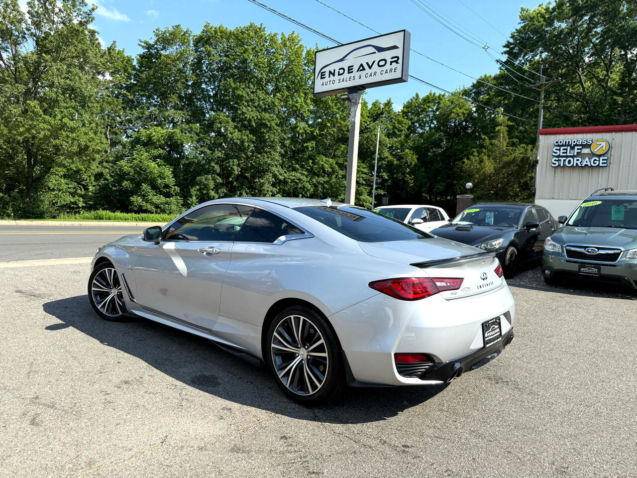 Used 2018 INFINITI Q60 3.0t Luxe image 4