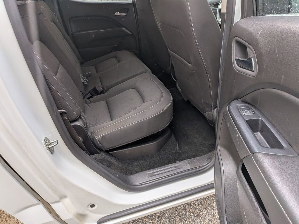 Used 2017 GMC Canyon SLE AWD/4WD image 29