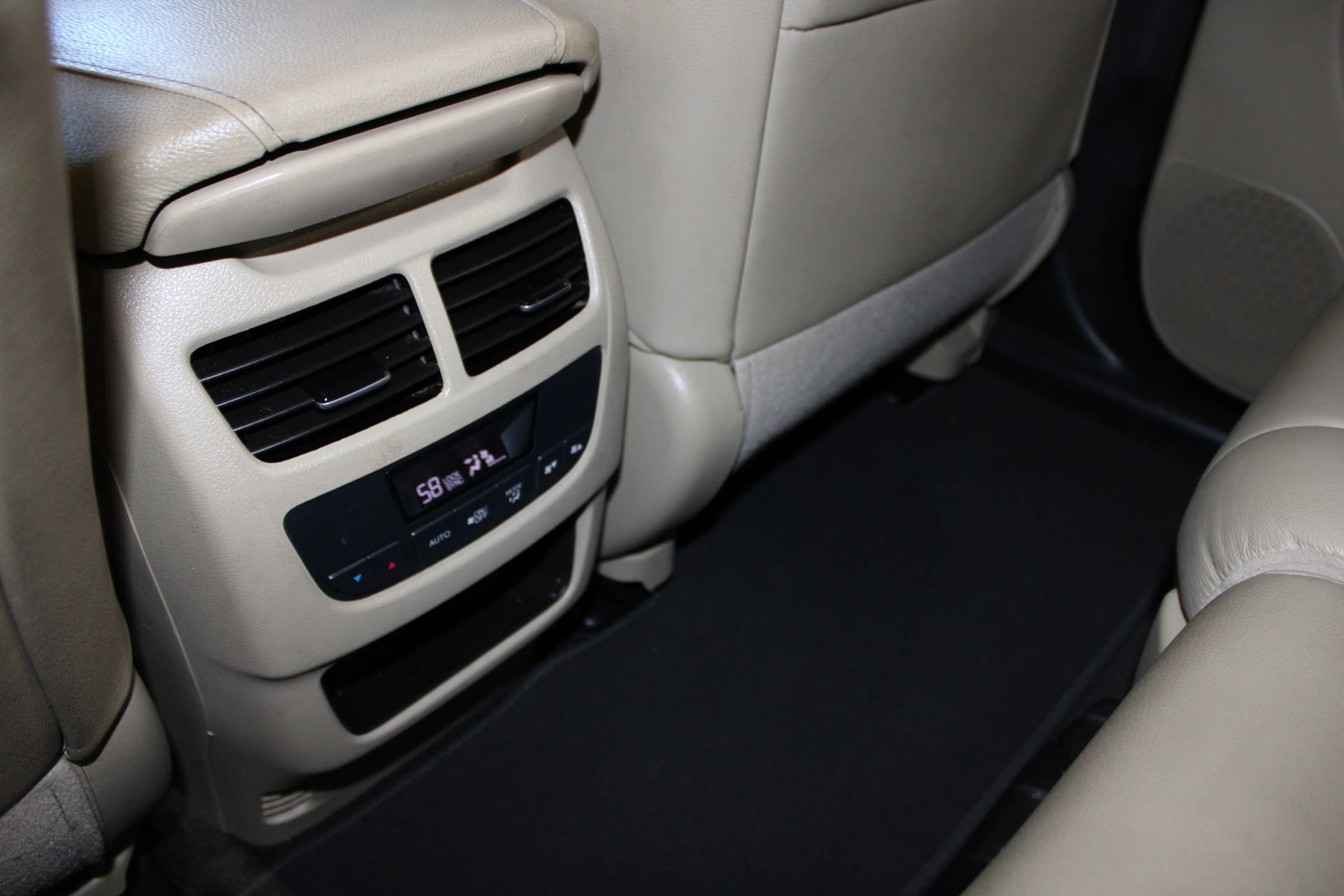 Used 2016 Acura MDX FWD image 27
