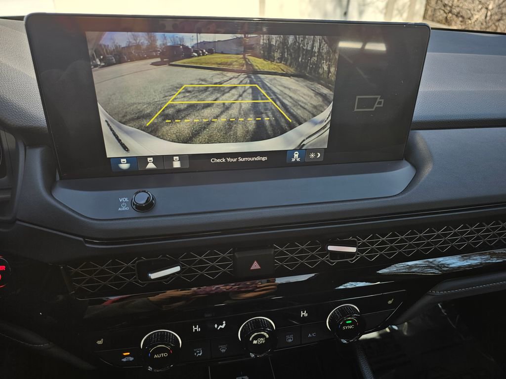 Used 2025 Honda Accord Sport image 12