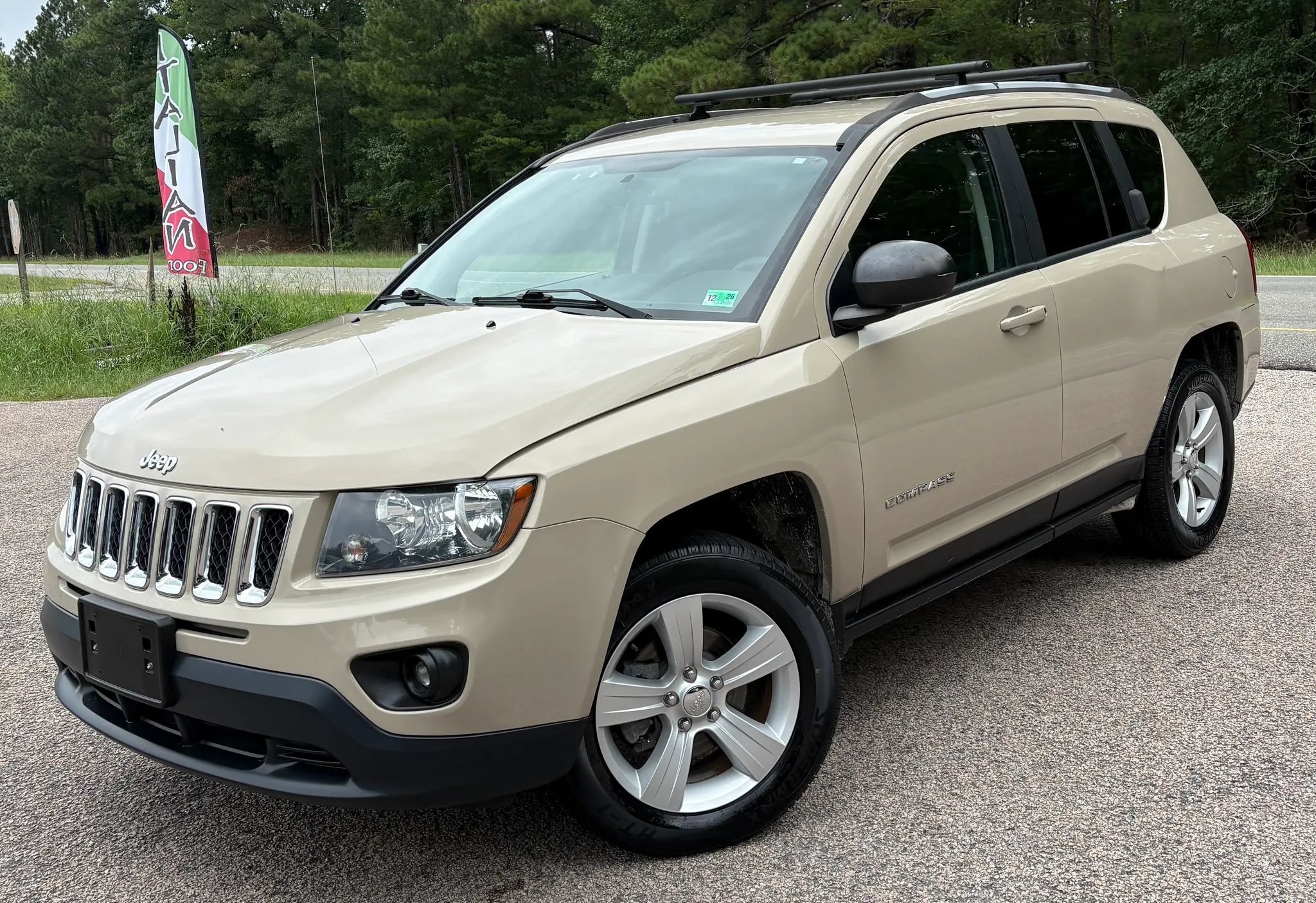 Used 2017 Jeep Compass Sport w/ Power Value Group AWD/4WD image 2