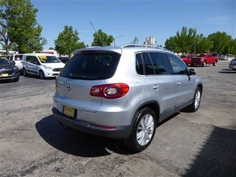 Used 2011 Volkswagen Tiguan S AWD/4WD image 7