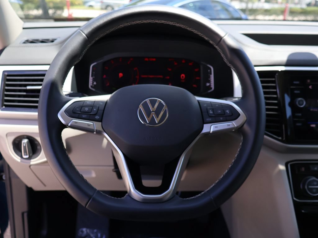 Used 2022 Volkswagen Atlas SE w/ Panoramic Sunroof Package FWD image 39