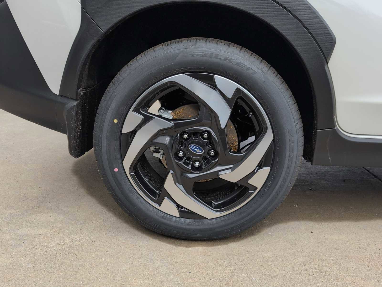 New 2026 Subaru Crosstrek 2.5i Limited w/ Crosstrek Mirror Package AWD/4WD image 14
