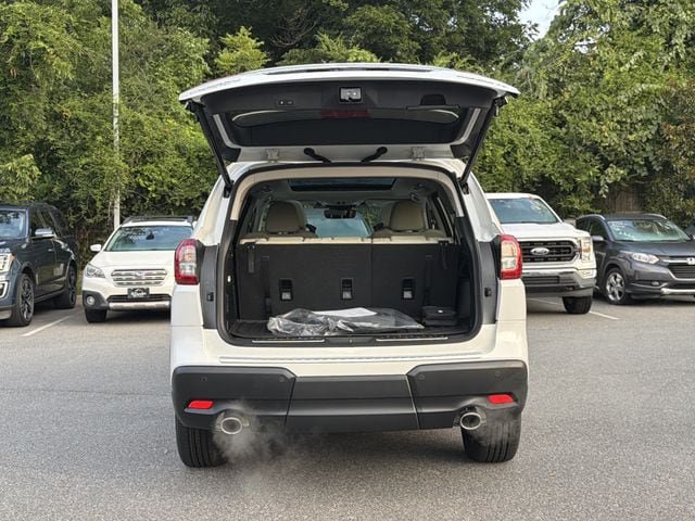 New 2026 Subaru Ascent Limited AWD/4WD image 15