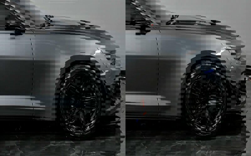 Used 2020 Chevrolet Camaro ZL1 image 14