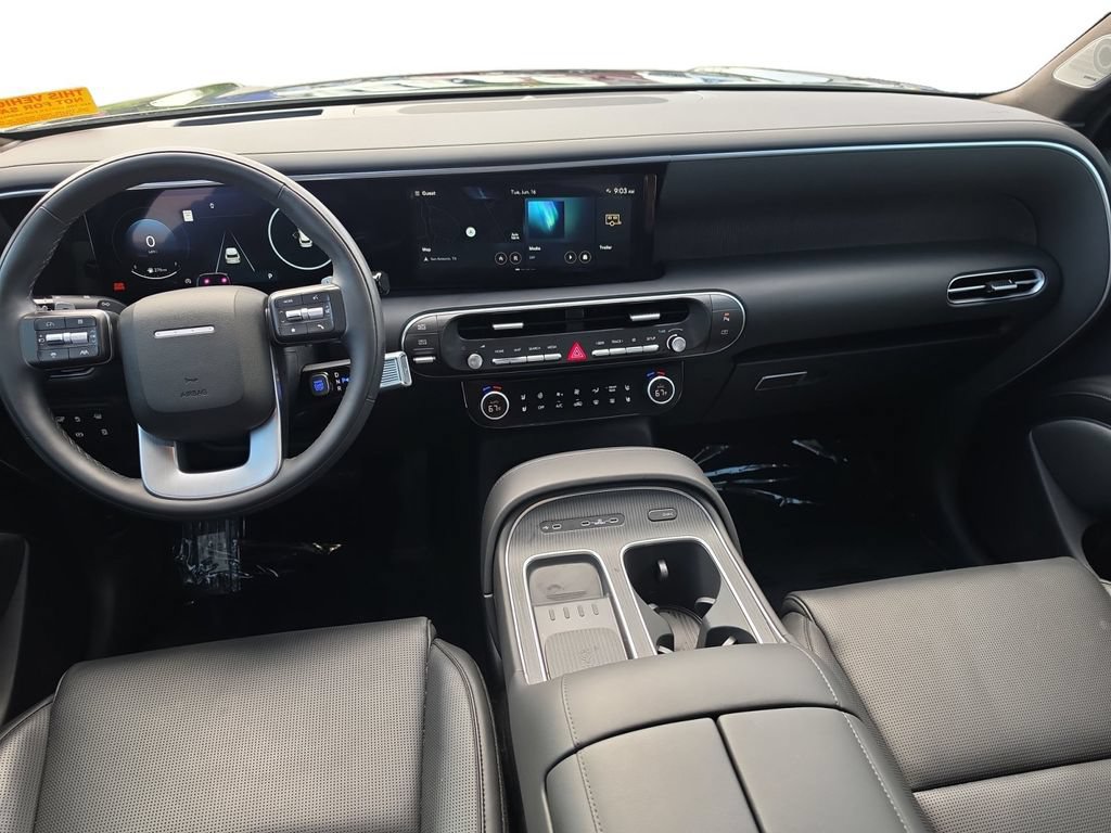 Certified 2026 Hyundai Palisade Calligraphy FWD image 13