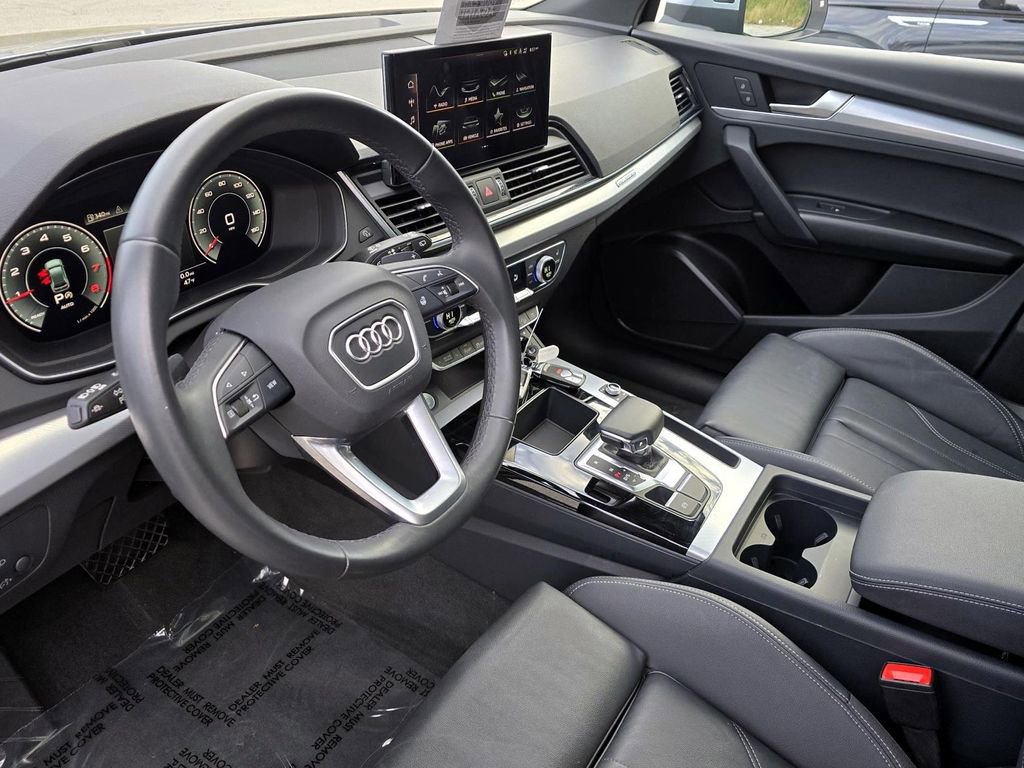 Used 2025 Audi Q5 2.0T Premium AWD/4WD image 29