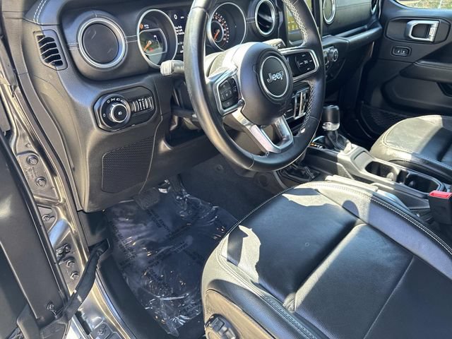 Used 2018 Jeep Wrangler Unlimited Sahara AWD/4WD image 21