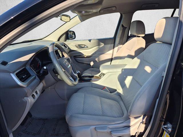 Used 2018 GMC Acadia SLE w/ LPO, Cargo Package FWD image 11