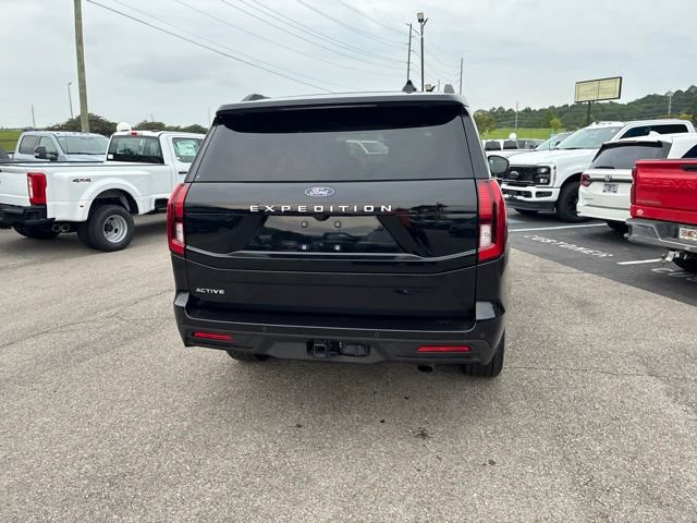 Used 2025 Ford Expedition Active AWD/4WD image 31