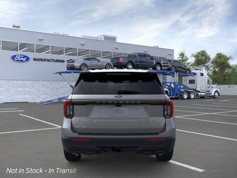 New 2026 Ford Explorer Active RWD image 5
