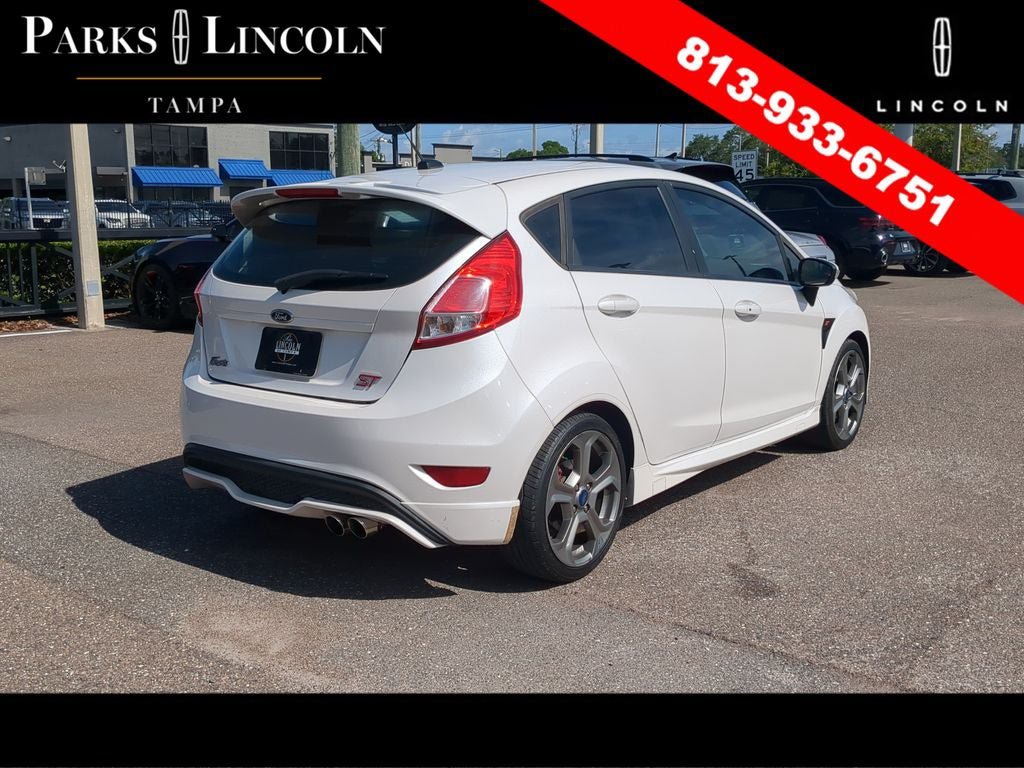 Used 2017 Ford Fiesta ST FWD image 4