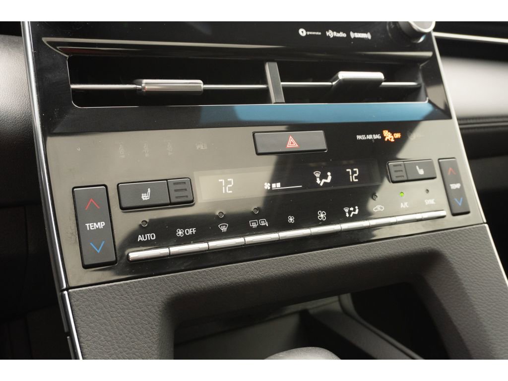 Used 2020 Toyota Avalon XSE image 25