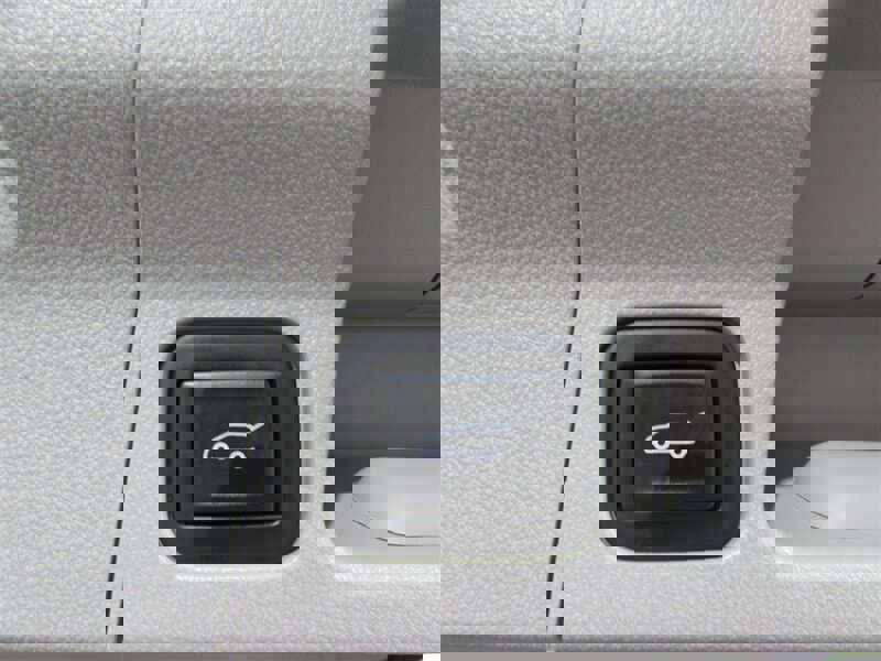 Used 2023 GMC Acadia SLT image 63