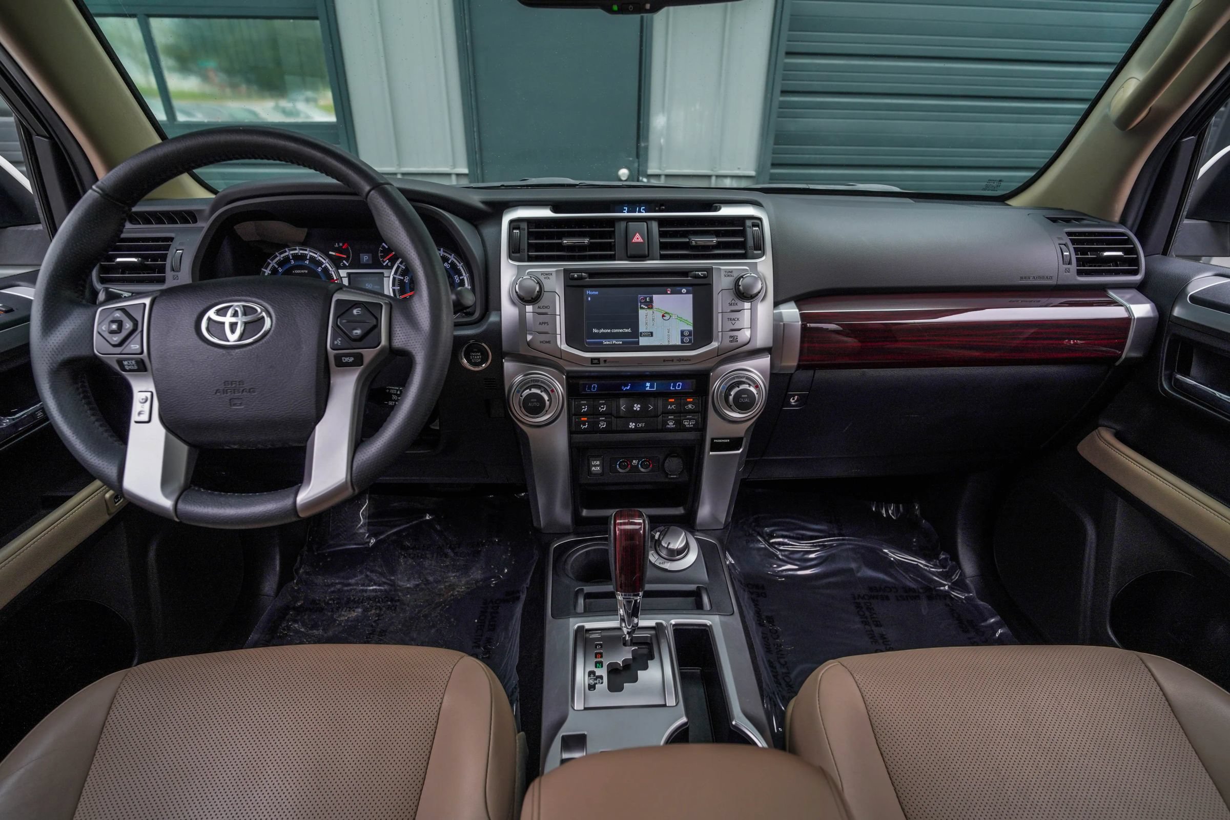 Used 2017 Toyota 4Runner Limited AWD/4WD image 16