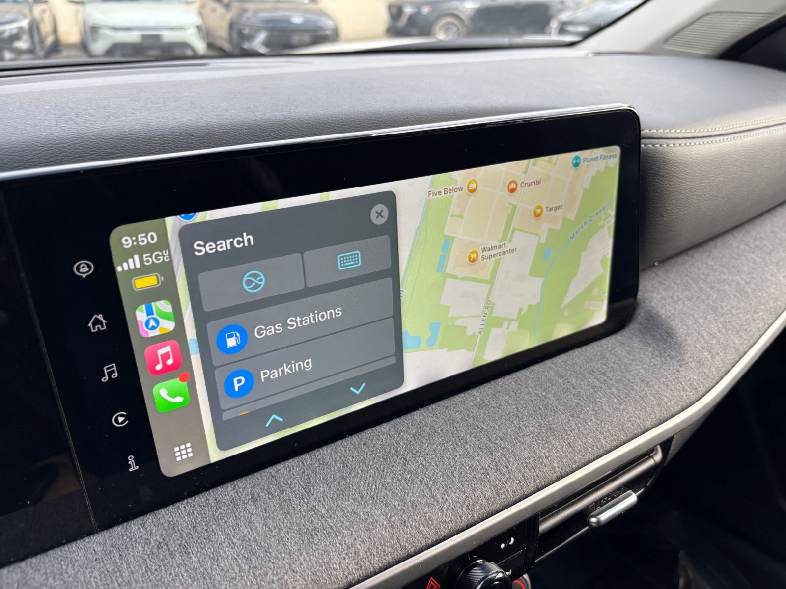 Used 2025 Nissan Kicks SV AWD/4WD image 20