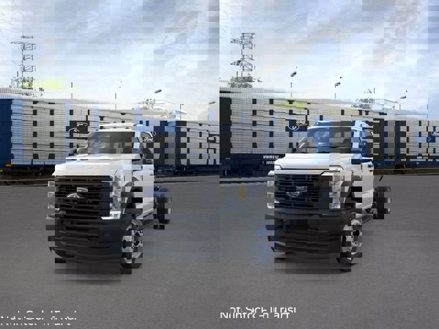 New 2026 Ford F550 4x4 Crew Cab Super Duty image 3