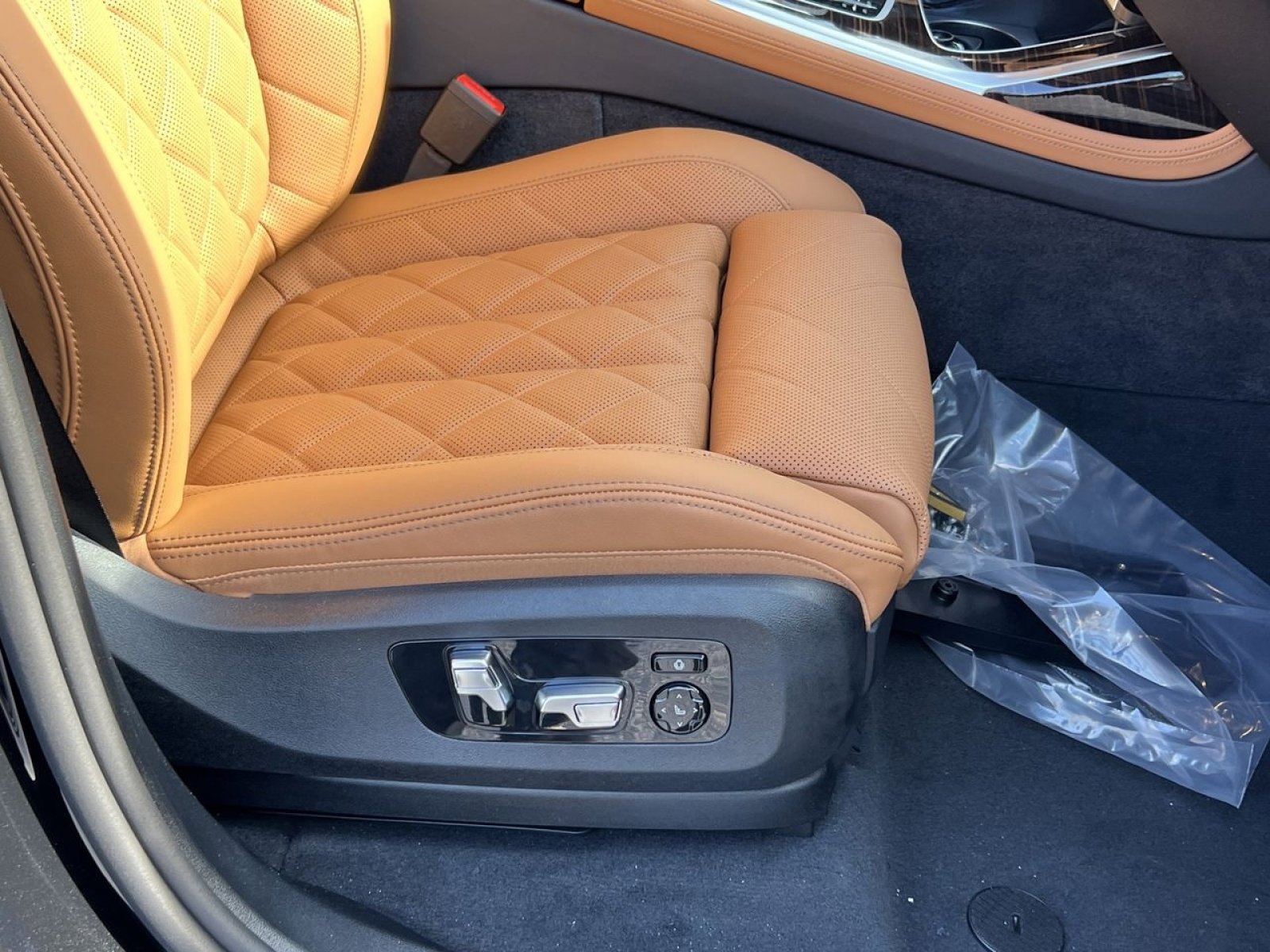 New 2026 BMW X7 xDrive40i image 27