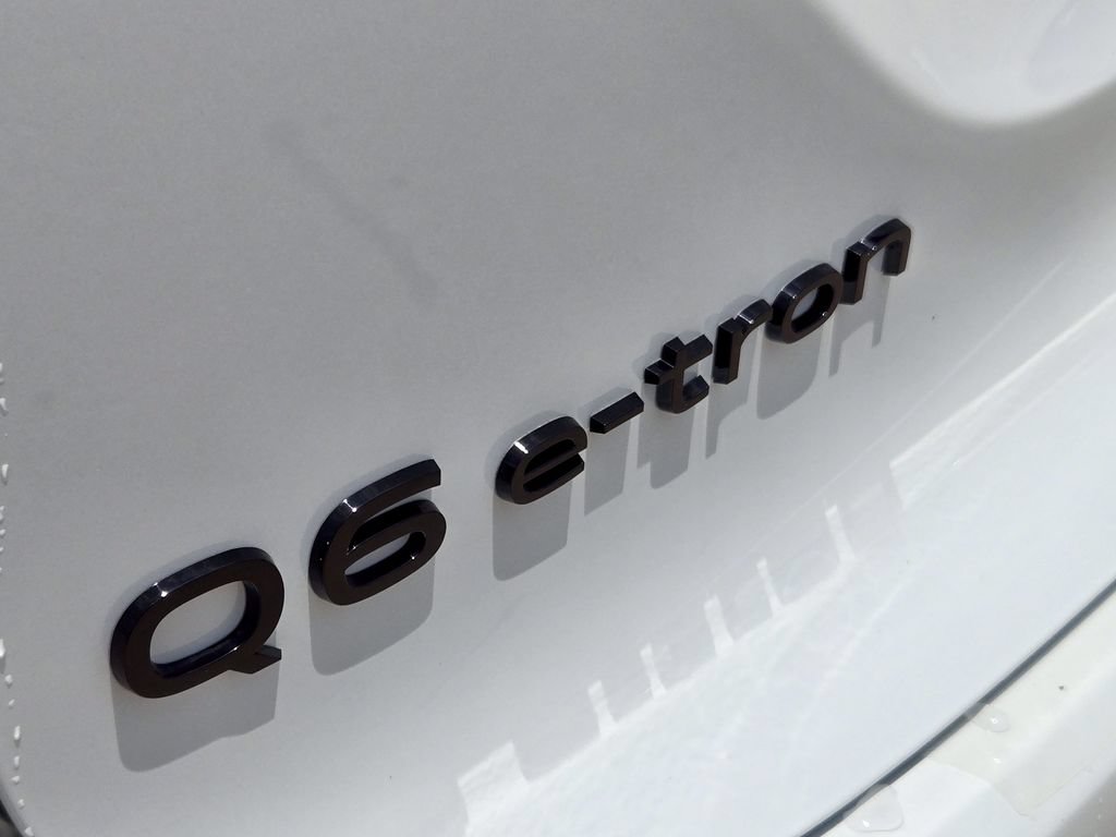 New 2027 Audi Q6 e-tron Prestige AWD/4WD image 15