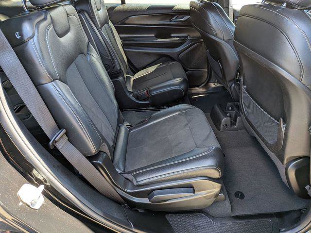 Certified 2024 Jeep Grand Cherokee L Laredo AWD/4WD image 25