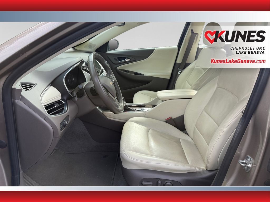 Used 2024 Chevrolet Malibu LT FWD image 19