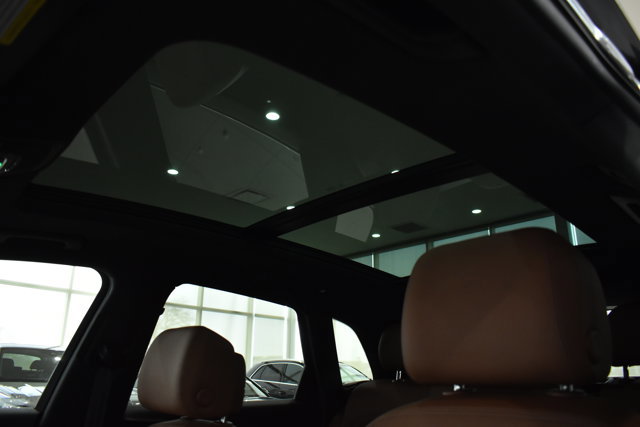 Used 2021 Audi Q5 e Premium Plus w/ Premium Plus Package image 37