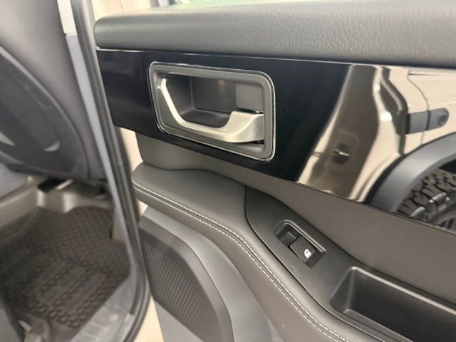 Used 2024 INEOS Grenadier image 27