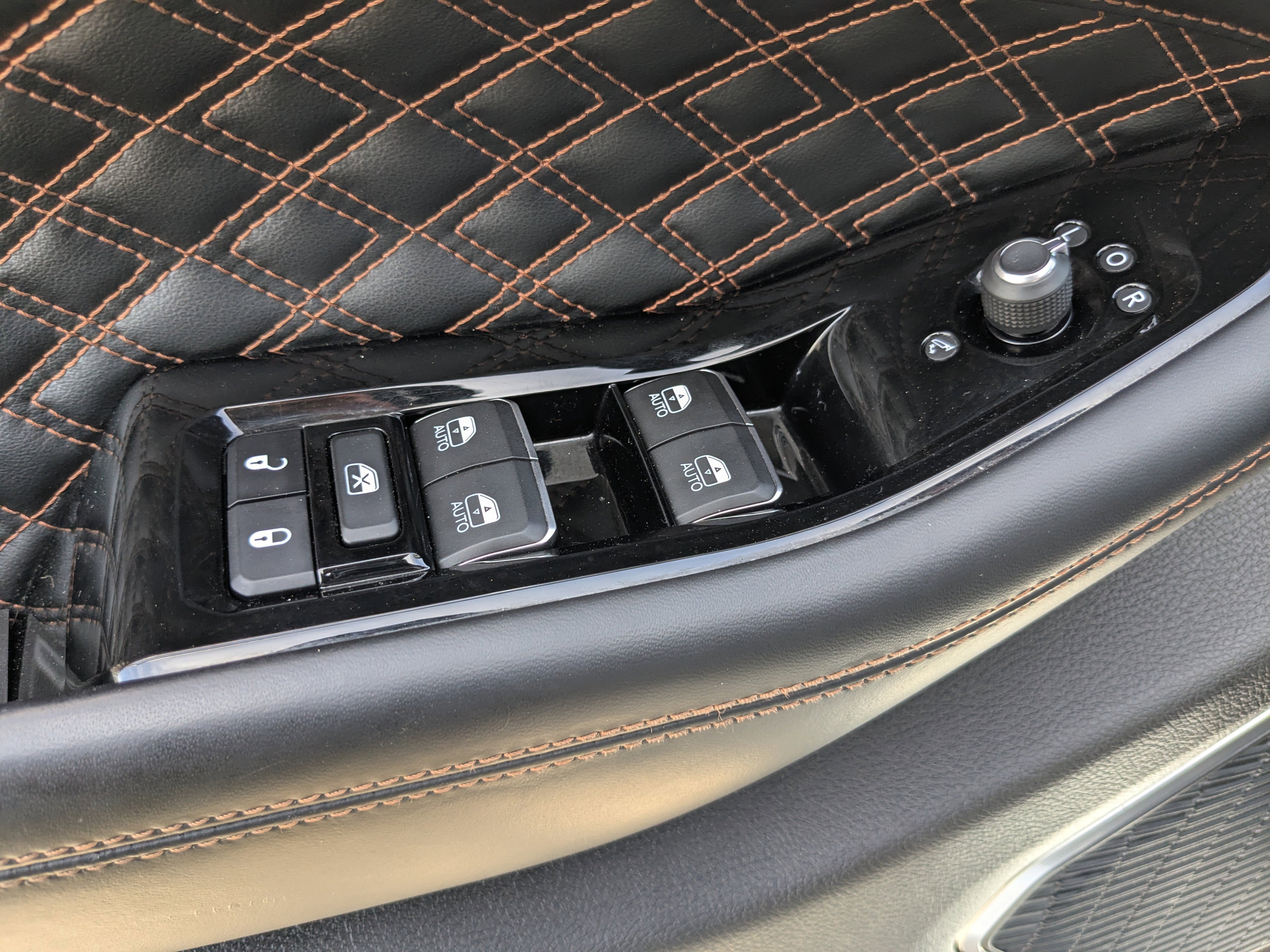 Used 2022 Jeep Grand Cherokee Summit w/ Adv Protech Group IV image 32