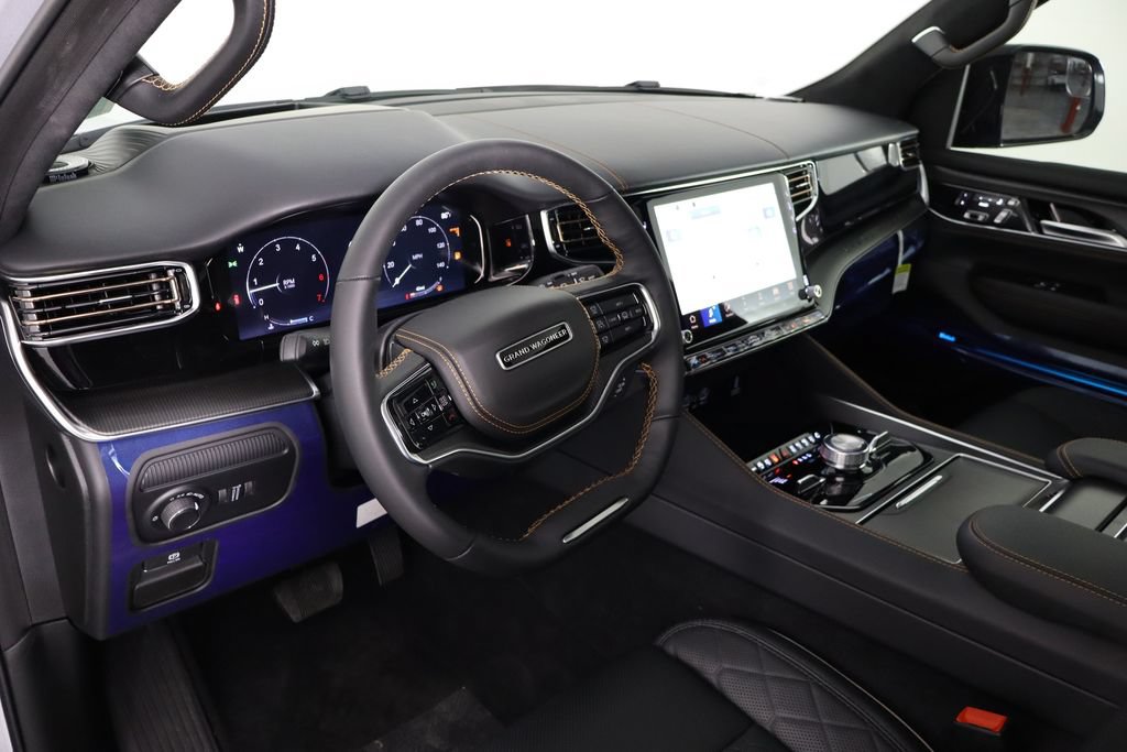 New 2026 Jeep Grand Wagoneer L Summit AWD/4WD image 29